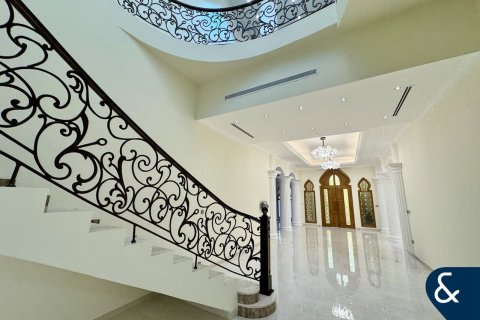 Willa do wynajęcia w Al Quoz, Dubai, ZEA 7 sypialnie, 1115 mkw., nr 668352 - zdjęcie 11