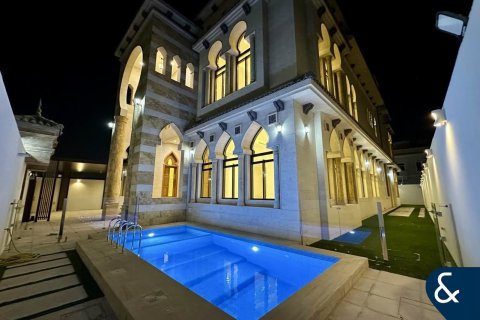 Willa do wynajęcia w Al Quoz, Dubai, ZEA 7 sypialnie, 1115 mkw., nr 668352 - zdjęcie 1