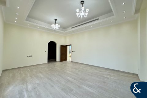 Willa do wynajęcia w Al Quoz, Dubai, ZEA 7 sypialnie, 1115 mkw., nr 668352 - zdjęcie 15