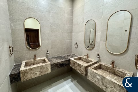 Willa do wynajęcia w Al Quoz, Dubai, ZEA 7 sypialnie, 1115 mkw., nr 668352 - zdjęcie 9