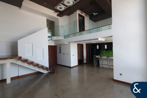 Apartamento para arrendamento em Business Bay, Dubai, EAU 1 quarto, 108 m2 № 668351 - foto 1