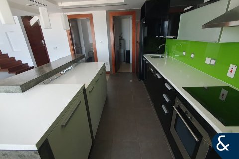 Apartamento para arrendamento em Business Bay, Dubai, EAU 1 quarto, 108 m2 № 668351 - foto 3