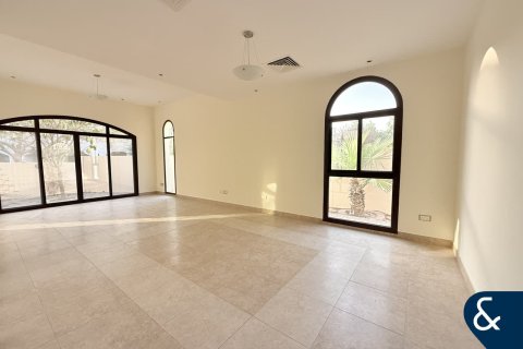 Villa à louer à Mudon, Dubai, EAU 4 chambres, 353 m2 № 668347 - photo 2