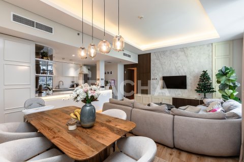 Appartamento in vendita a Dubai Marina, Dubai, EAU 3 camere da letto, 130 mq. № 719246 - foto 1