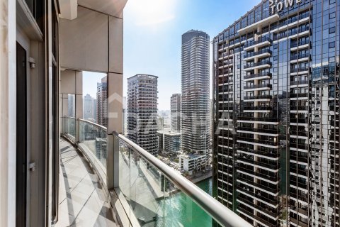 Appartamento in vendita a Dubai Marina, Dubai, EAU 3 camere da letto, 130 mq. № 719246 - foto 17