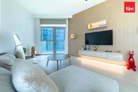 Apartment in Business Bay, Dubai, UAE 1 bedroom, 90 sq.m. № 614162 - photo 4