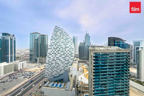 Apartment in Business Bay, Dubai, UAE 1 bedroom, 90 sq.m. № 614162 - photo 20