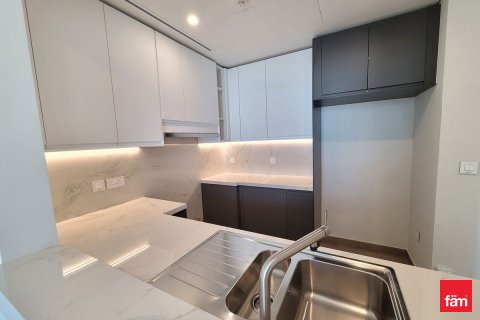 Apartament në Dubai, Emiratet e Bashkuara Arabe 2 dhoma gjumi, 112.7 m2. № 694253 - Foto 16