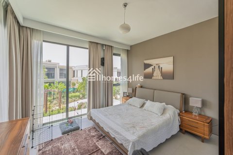 Vilë në Tilal Al Ghaf, Dubai, Emiratet e Bashkuara Arabe 4 dhoma gjumi, 579 m2. № 691833 - Foto 15