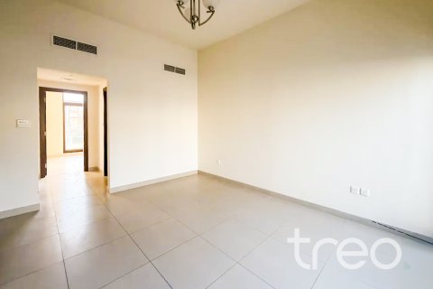 Villa te huur in Mohammed Bin Rashid City, Dubai, VAE 4 slaapkamers, 187.2 vr.m., nr 733768 - foto 7