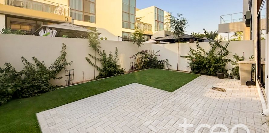 Villa in Mohammed Bin Rashid City, Dubai, VAE 4 slaapkamers, 187.2 vr.m. nr 733768