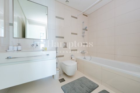 Apartment in Dubai Harbour, UAE 2 bedrooms, 105.63071100 sq.m. № 583645 - photo 10