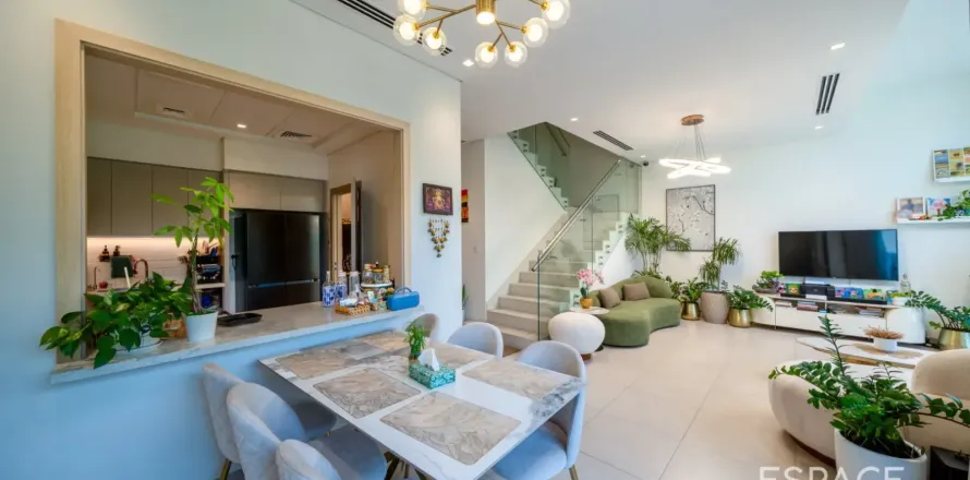 Σπίτι σε Al Furjan, Dubai, ΗΑΕ 3 υπνοδωμάτια, 244 τ.μ. Αρ. 737783