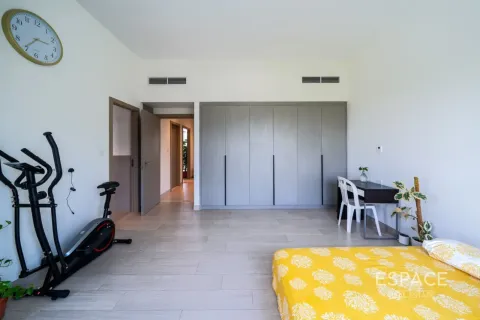Σπίτι σε Al Furjan, Dubai, ΗΑΕ 3 υπνοδωμάτια, 244 τ.μ. Αρ. 737783 - φωτογραφία 10