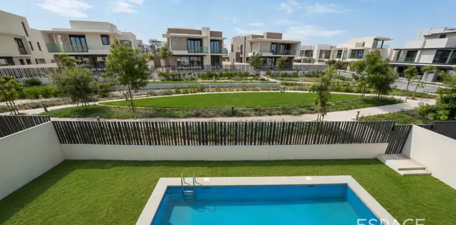 Βίλα σε Jebel Ali, Dubai, ΗΑΕ 4 υπνοδωμάτια, 395 τ.μ. Αρ. 737782
