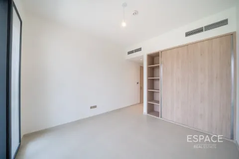 Βίλα σε Jebel Ali, Dubai, ΗΑΕ 4 υπνοδωμάτια, 395 τ.μ. Αρ. 737782 - φωτογραφία 13