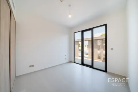 Βίλα σε Jebel Ali, Dubai, ΗΑΕ 4 υπνοδωμάτια, 369 τ.μ. Αρ. 737781 - φωτογραφία 9