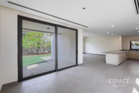 Villa til salgs i Dubai Hills Estate, Dubai, Emiratene 4 soverom, 292 kvm Nr. 737778 - Foto 2