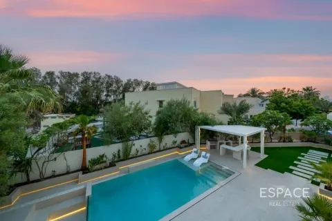 Villa à vendre à Meadows, Dubai, EAU 5 chambres, 427 m2 № 737780 - photo 16