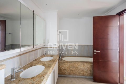 Apartamento en alquiler en Downtown Dubai (Downtown Burj Dubai), Dubai, EAU 2 dormitorios, 134.06 m2 № 754188 - foto 10