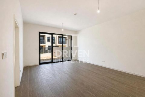 Radový dom v Jebel Ali, Dubai, SAE 3 spálne, 238.02 m2 č. 754186