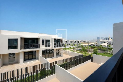 Üürile anda ridamaja asukohaga Jebel Ali, Dubai, AÜE: 3 magamistoaga, 238.02 m² Nr 754186 - pilt 27