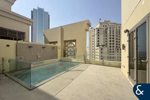 Зняти в оренду пентхаус в Джумейра Бич Резиденс, Дубай, ОАЕ 4 спальні, 586м2, № 688760 - фото 4