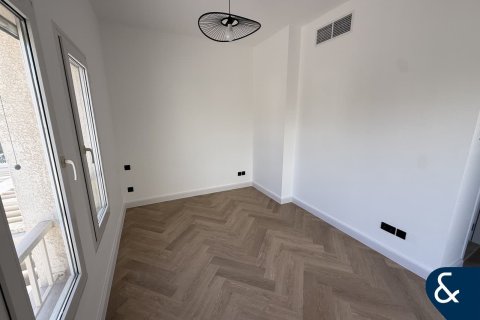 Villa til salg i The Springs, Dubai, UAE 3 soveværelser, 172 kvm № 688751 - foto 10