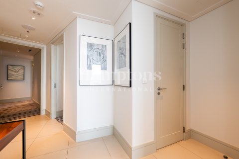 Huoneisto Downtown Dubai (Downtown Burj Dubai), Dubai, Arabiemiraatit 2 makuuhuonetta, 127.47034824 m2 № 690789 - kuva 21