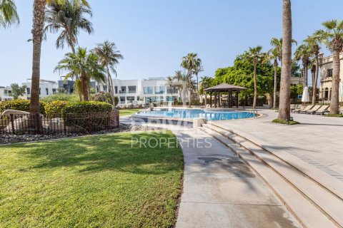 Vila u gradu Palm Jumeirah, Dubai, UAE 4 spavaće sobe, 470 m2 Br. 653172 - Slika 3