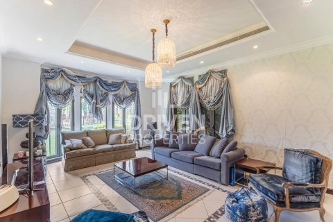 Vila u gradu Palm Jumeirah, Dubai, UAE 4 spavaće sobe, 470 m2 Br. 653172 - Slika 5