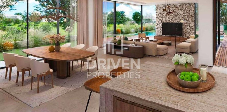Villa in Dubai Land, Dubai, VAE: 4 Schlafzimmer, 399 m2 Nr. 653191