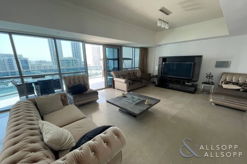 Apartmen di THE JEWELS TOWERS di Dubai Marina, UAE 2 bilik tidur, 200 meter persegi № 667572 - foto 15