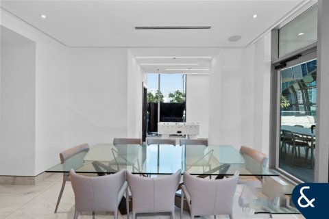 Appartement te koop in Business Bay, Dubai, VAE 3 slaapkamers, 484 vr.m., nr 667571 - foto 9