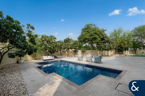 Vila u The Villa, Dubai, UAE 5 spavaćih soba, 780 m2 Br. 667574 - fotografija 20