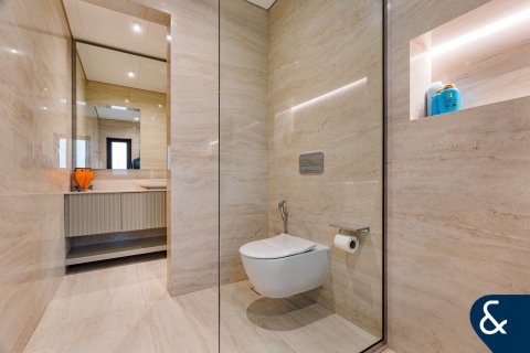 Vila u The Villa, Dubai, UAE 5 spavaćih soba, 780 m2 Br. 667574 - fotografija 10