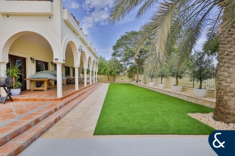 Vila u The Villa, Dubai, UAE 5 spavaćih soba, 780 m2 Br. 667574 - fotografija 19