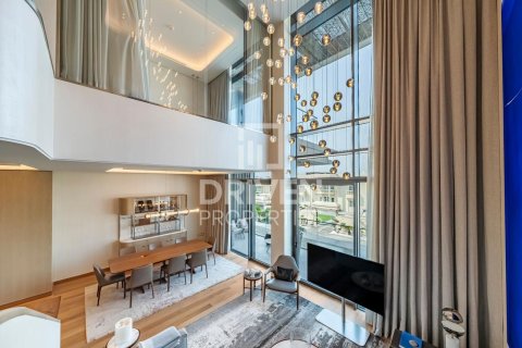 דירה למכירה ב Jumeirah, Dubai, איחוד האמירויות  3 חדרי שינה, 300.36 מ"ר, מספר 767027 - תמונה 1