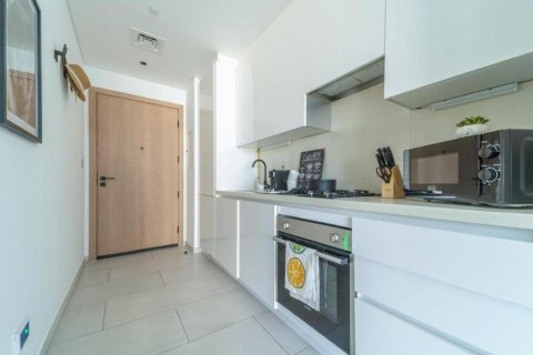 Lägenhet till försäljning i Business Bay, Dubai, UAE 1 rum, 64 kvm Nr. 682435 - fotografi 9