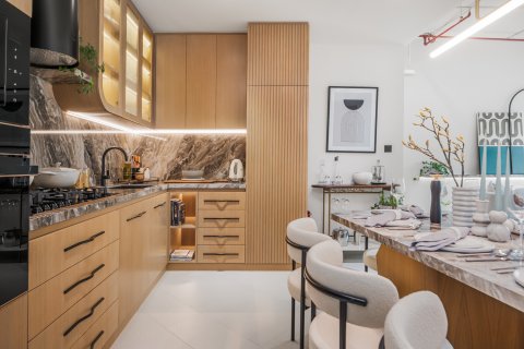 Apartmen di Jumeirah Lake Towers, Dubai, UAE 2 bilik tidur, 140.1 meter persegi № 749168 - foto 8