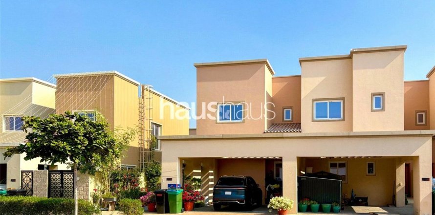 Таунхаус Dubai Land, Дубай, БАӘ-да 4 жатын бөлмелер, 206 м² № 626019