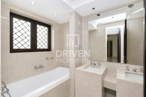 Byt v Downtown Dubai (Downtown Burj Dubai), SAE 2 ložnice, 132.02 m² Č.: 756403 - fotografie 17