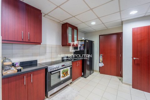 Apartmen di Jumeirah Beach Residence, Dubai, UAE 4 bilik tidur, 256 meter persegi № 663601 - foto 17
