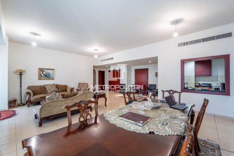 Apartmen di Jumeirah Beach Residence, Dubai, UAE 4 bilik tidur, 256 meter persegi № 663601 - foto 5