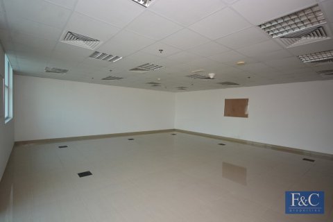 Zyrë në Jumeirah Lake Towers, Dubai, Emiratet e Bashkuara Arabe 104 m2. № 704810 - Foto 2