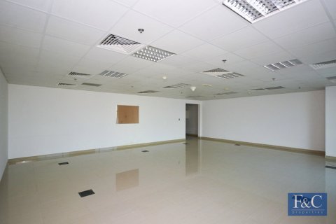 Zyrë në Jumeirah Lake Towers, Dubai, Emiratet e Bashkuara Arabe 104 m2. № 704810 - Foto 5