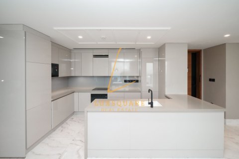 Lägenhet uthyres i Dubai, UAE 3 sovrum, 155 kvm Nr. 726994 - fotografi 3