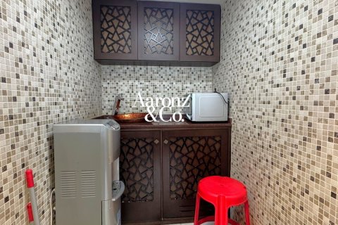 Business Bay, Dubai, संयुक्त अरब अमीरात में कार्यालय, 83 वर्ग मीटर, संख्या 726997 - फ़ोटो 12