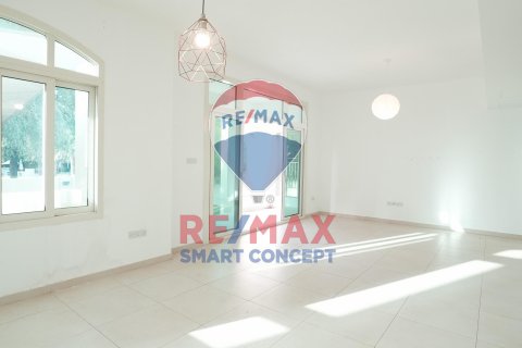 Villa in Al Ghadeer, Abu Dhabi, UAE 4 bedrooms, 307.2 sq.m. № 573011 - photo 10