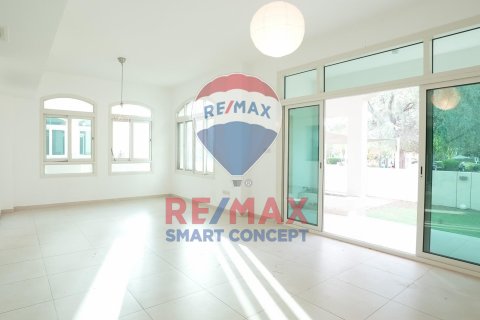 Villa in Al Ghadeer, Abu Dhabi, UAE 4 bedrooms, 307.2 sq.m. № 573011 - photo 4